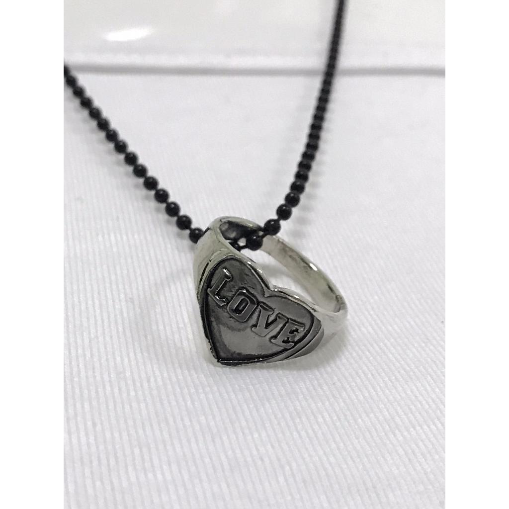 สร้อยไข่ปลาสีดำ+จี้แหวนLove