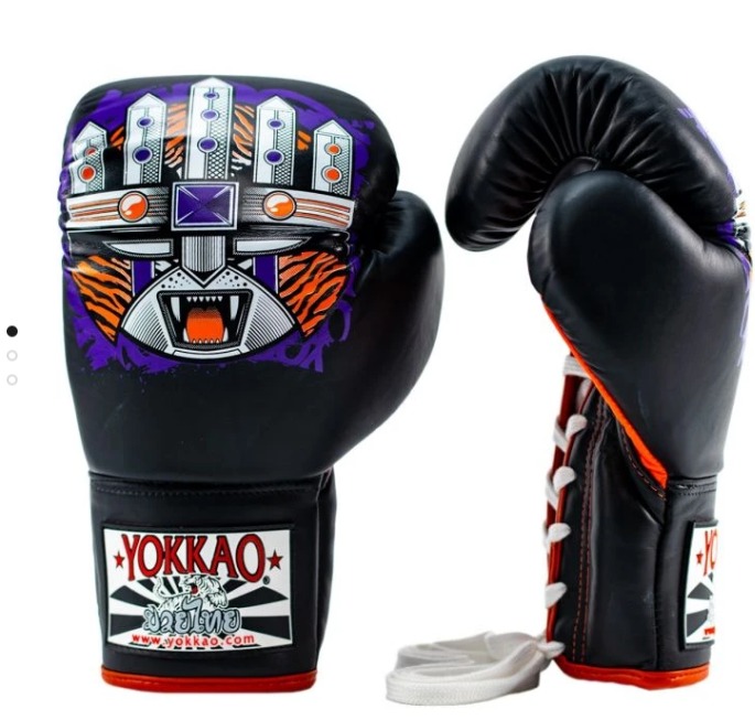 APEX TIGER BLACK LACE-UP BOXING GLOVES  10oz