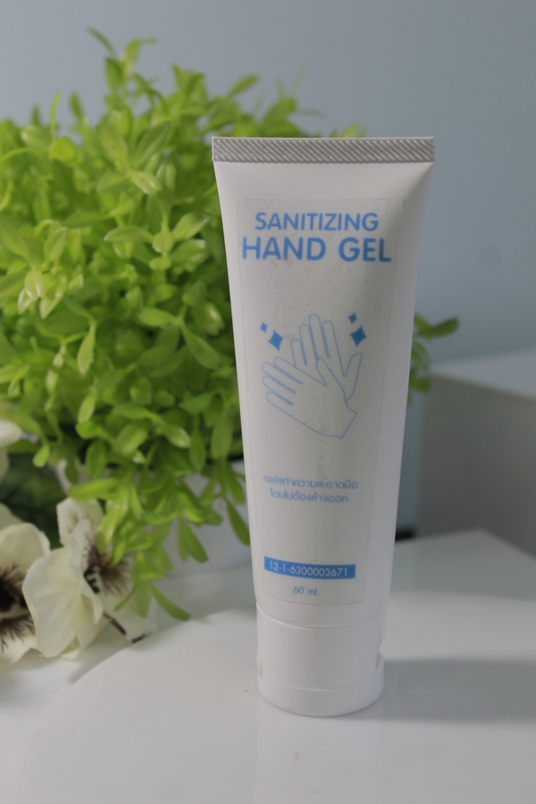 ซานิไทส์ซิ่ง แฮนด์ เจล/Sanitizing Hand Gel