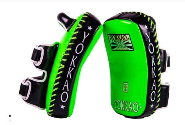 YOKKAO Curved Kicking Pads Neon Green/Black - L	