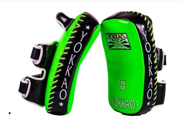 YOKKAO Curved Kicking Pads Neon Green/Black - S	