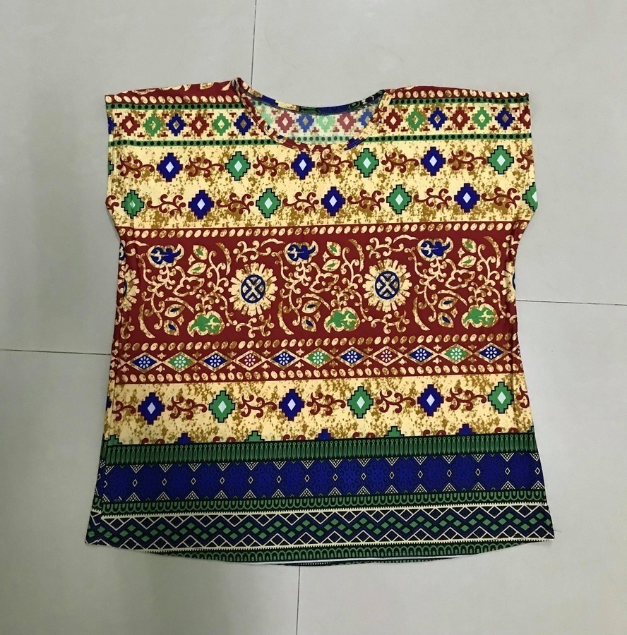 เสื้อแฟชั่นลายฟลอร่าโทนสีน้ำเงิน