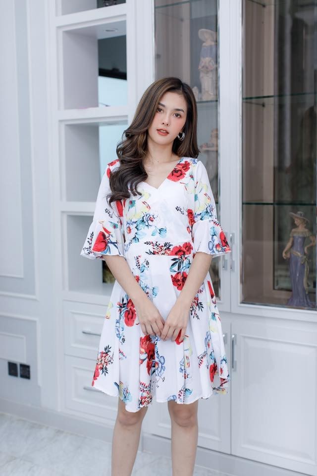 เดรสผ้าโฟว์เวย์ลายดอกไม้สีขาว 54962