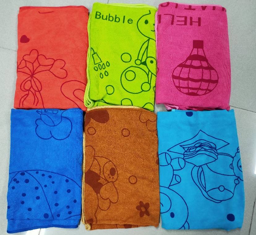 64536 ผ้าเช็ดตัวนาโนพิมพ์ลาย คละสี/คละลาย