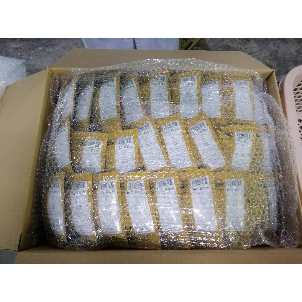 Dehydrated Golden Longan Pack 25 g x 200 bags