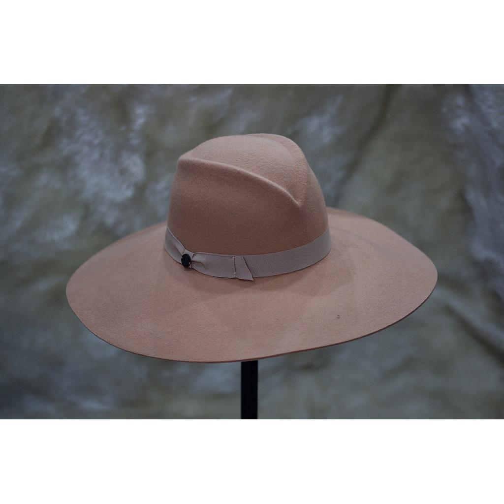 A052/1-M รุ่น De tells millinery # Creamy‬-nude

