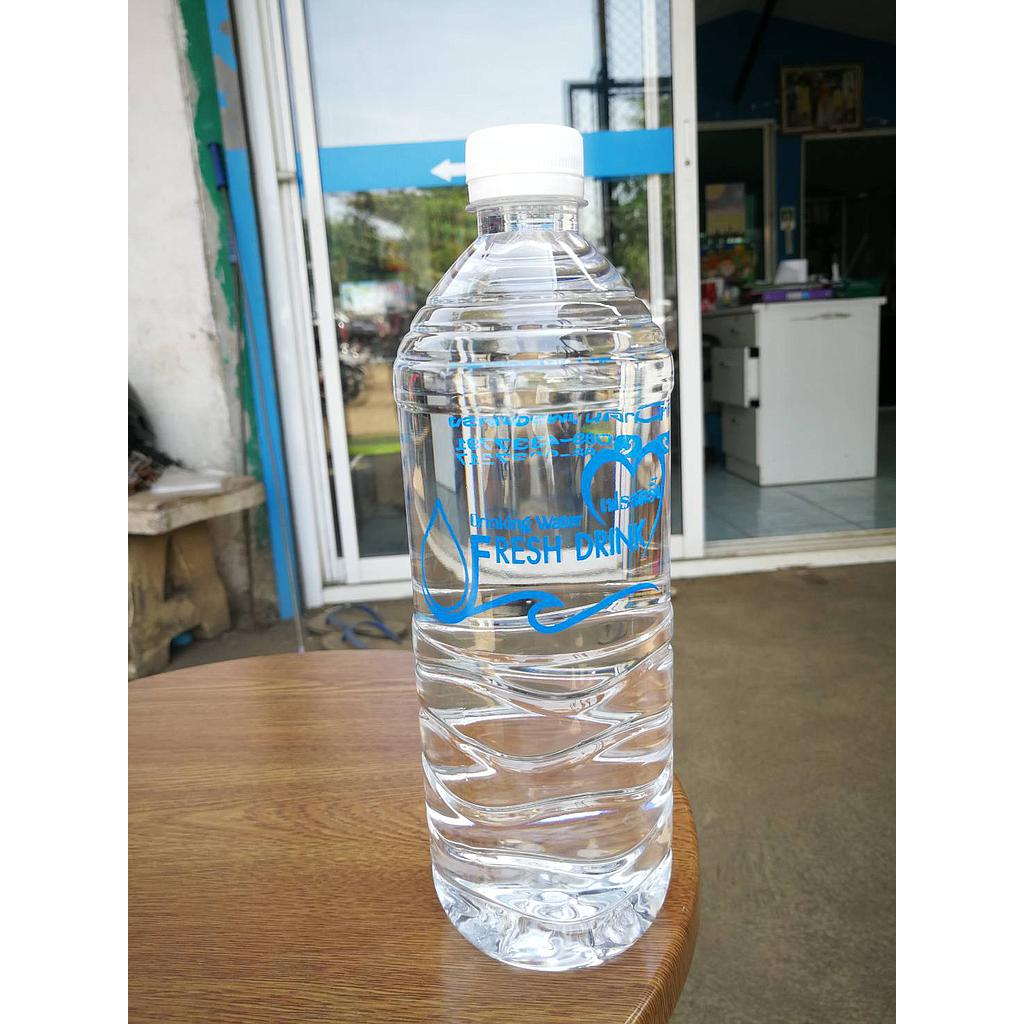 น้ำดื่มเฟรชดริ้ง ขนาดความจุ 950 ML.