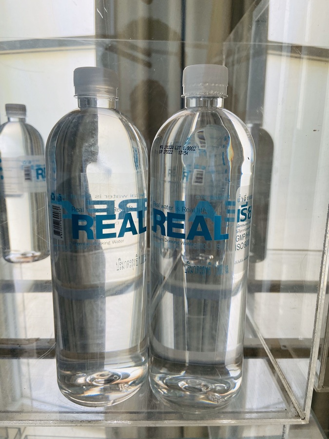 น้ำดื่มสะอาดบรรจุขวดปิดสนิท ขนาด 1,000 ml.