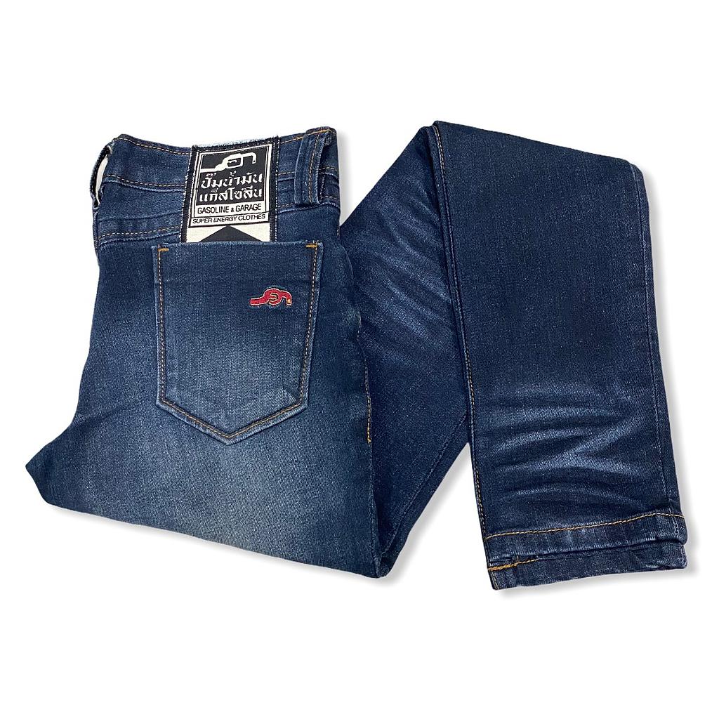 กางเกงยีนส์
Sup F ปักแดงเฟดปลายขา
Size 42