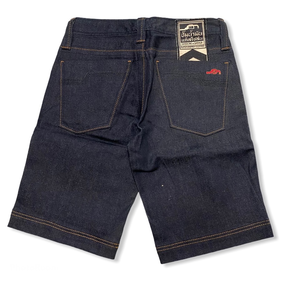 กางเกงยีนส์
Short P ด้ายดำ
Size S