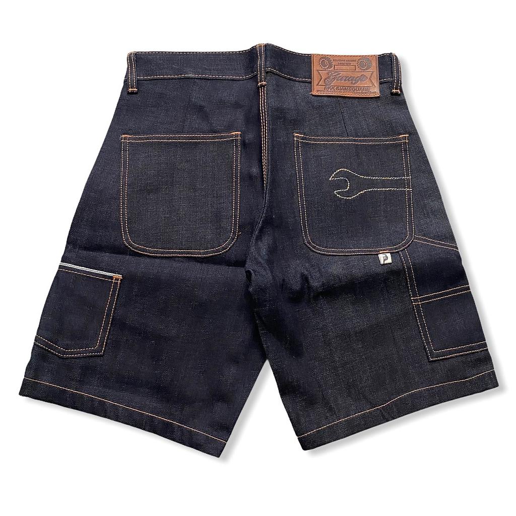 กางเกงยีนส์
Short G2 ด้ายฟ้าทอง (กระเป๋าแป่ะ)
Size 42