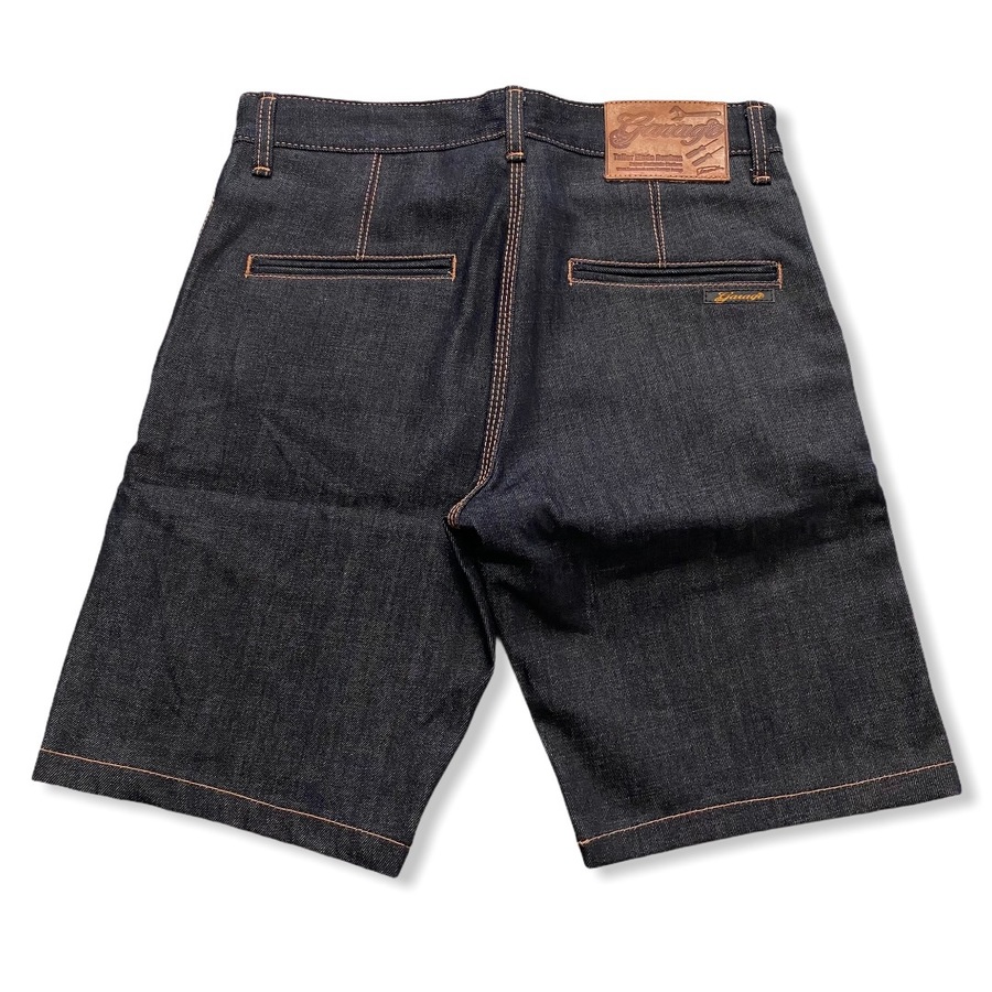 กางเกงยีนส์
Short G2 กระเป๋าเจาะ
Size 26