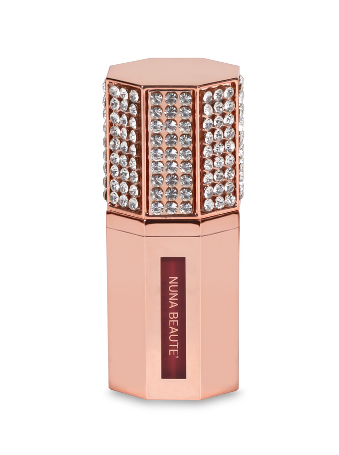 ลิปสติกเนื้อแมทกำมะหยี่ 
Velvet Matte Lipstick
สี 01 : NINA