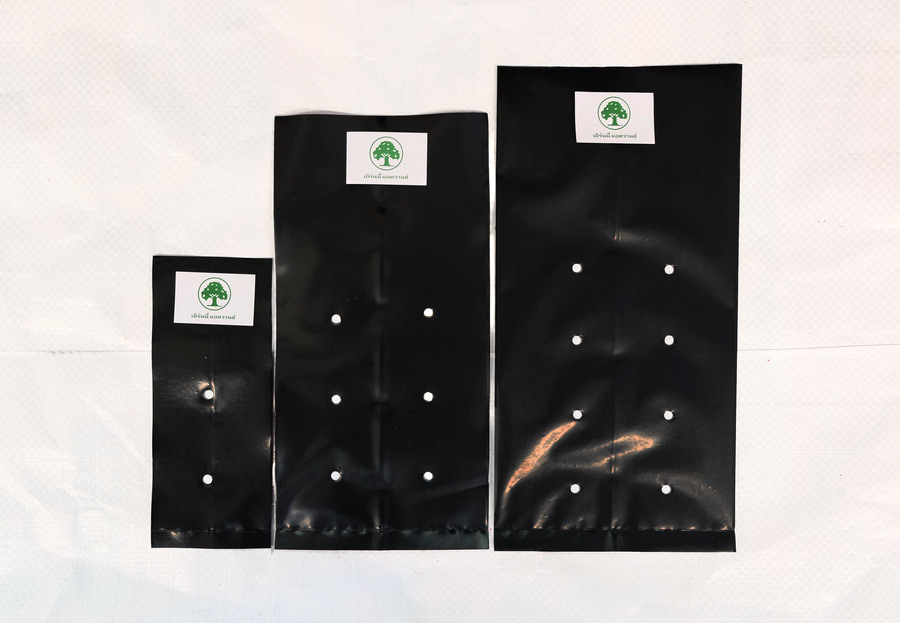 ถุงเพาะชำ-ดำ 4x15