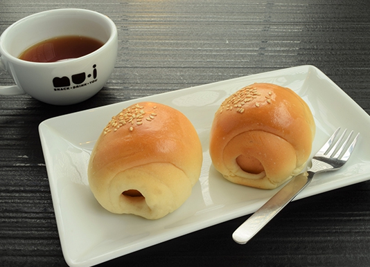 ขนมปังไส้กรอกหมู(X2)