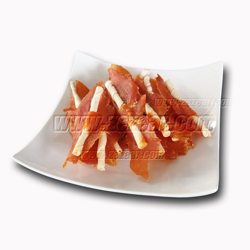 CK 4 ไก่เสียบหนังยาว
(ซีเซียร์สันในไก่กับหนังสัตว์ Zezear Chicken Fillet With Rawhide)
