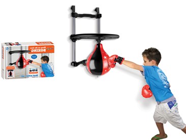 Hang on the door boxing with sound