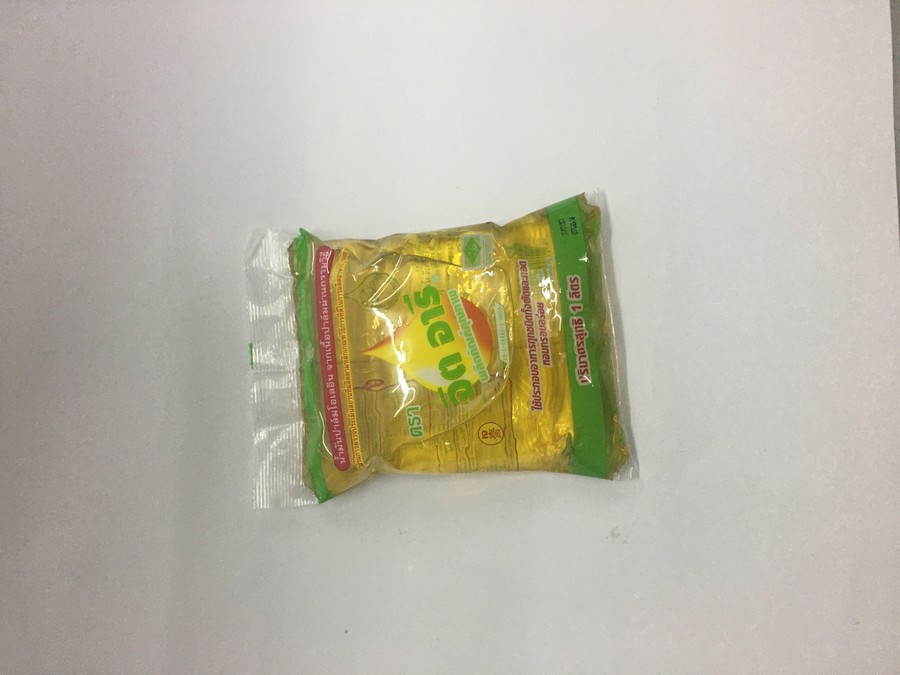 น้ำมันปาล์มโอเลอินจากเนื้อปาล์มผ่านกรรมวิธี บรรจุถุง 