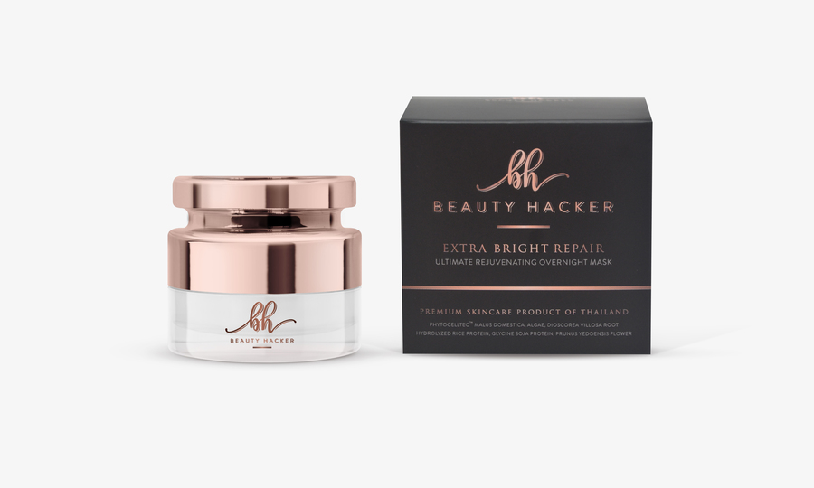 ครีมพอกหน้าเกรดพรีเมี่ยม ลดเลือนริ้วรอยเข้มข้น ซ่อมแซมฟื้นฟูผิวที่อ่อนล้า พร้อมบำรุงผิวให้อ่อนเยาว์ ผิวหน้าจะแลดูสว่างกระจ่างใส แก้ปัญหาริ้วรอย หน้าหมองคล้ำได้ดี เป็นสูตรที่ช่วยเพิ่มแข็งแรงพร้อมกับปกป้องเซลล์ผิวให้สุขภาพดีแข็งแรง ลดการเกิดปัญหาผิวเกิดใหม่