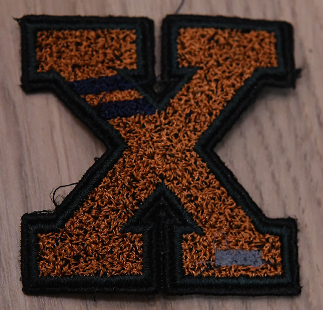 ป้ายอักษรขนนุ่ม X