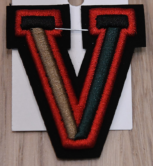 ป้ายอักษรนูน V