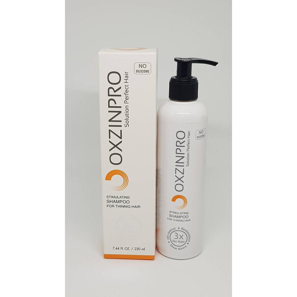 OXZINPRO STIMULATING SHAMPOO FOR THINNING HAIR
อ๊อกซินโปร สติมูเลติง แชมพู ฟอร์ ทินนิ่งแฮร์  แชมพูสูตรพิเศษ สำหรับผู้ที่มีปัญหาเกี่ยวกับผมบาง ผมร่วงผิดปกติ ด้วยสารสกัดจากธรรมชาติที่ได้รับการคัดสรรมาให้เหมาะกับทุกสภาพเส้นผมของคนไทย อ่อนโยนสำหรับทุกสภาพเส้นผมขจัดความมัน ให้ความชุ่มชื้นกับหนังศรีษะ ล้างสารเคมีตกค้างจากการทำสีผม ยืด ดัดผม  ได้อย่างมีประสิทธิภาพ  ดูแลเส้นผมและหนังศรีษะด้วยคุณประโยชน์จากสารสกัดจากสารสกัดหญ้าหางม้า สารสกัดมะหาด น้ำมันอาร์แกนออย และวิตามินบี5ช่วยลดการหลุดร่วงและกระตุ้นเซลส์รากผมให้งอกขึ้นใหม่  Kafr Lime Juice Comc.5 F ช่วยบำรุงสุขภาพผมให้แข็งแรงขึ้น ไม่แห้งกรอบ ไม่หลุดล่วงง่าย สร้างสร้างการเจริญเติมโตของเส้นผม และ Zinc PCA ช่วยขจัดรังแค กลิ่นอับและเชื้อราบนหนังศรีษะ  ปราศจากซิลิโคน พาราเบน สีสังเคราะห์
 